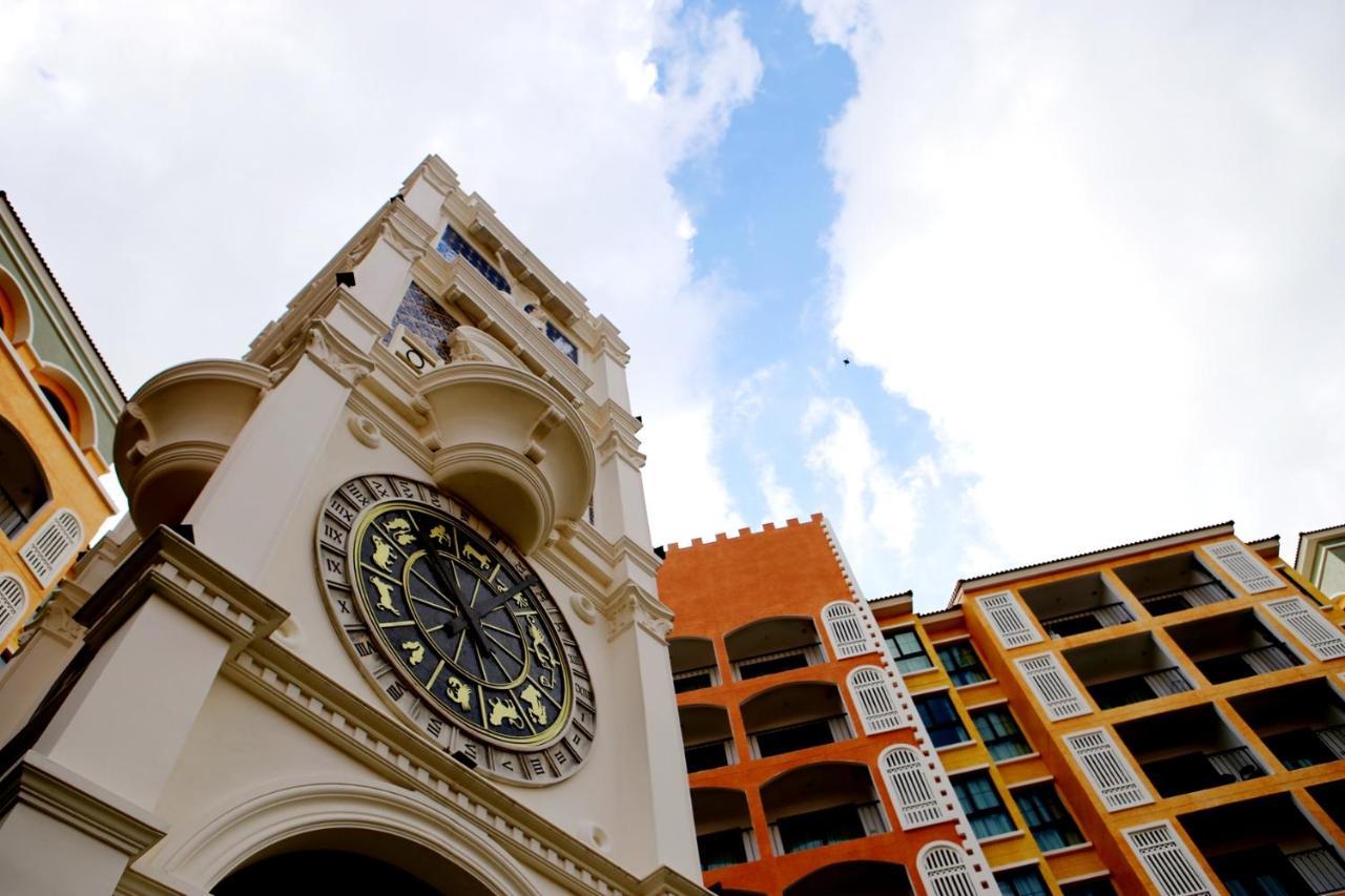 Venetian Poseidon Pool Hotel Jomtien Beach Exterior photo